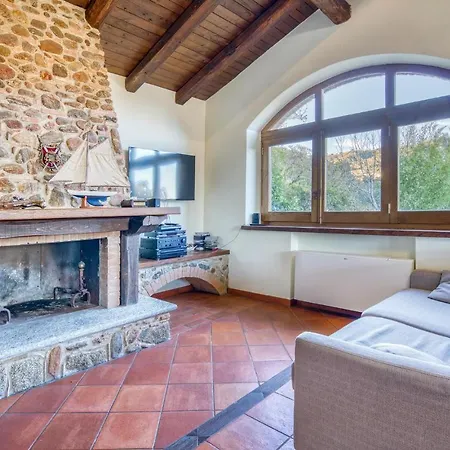 Nice In W/ Outdoor Swimming Pool, Sauna And 4 Bedrooms