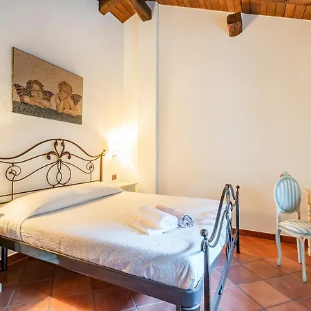 Nice In W/ Outdoor Swimming Pool, Sauna And 4 Bedrooms Montepaone
